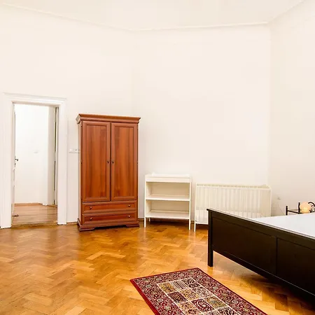 Prague Apartment *