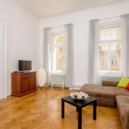 Prague Apartment Apartment *